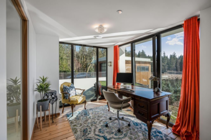 Outdoor Deck Photo of 9791 Hall Street, Mission, BC