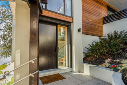 Outdoor Patio Photo of 9791 Hall Street, Mission, BC