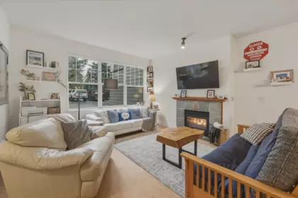 201 3300 Ptarmigan Place, Whistler, BC, Whistler — Apartment/Condo for sale