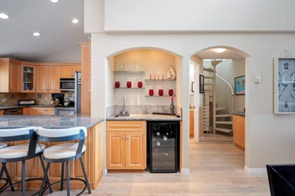 Office / Den Photo of 15456 Columbia Avenue, White Rock, BC