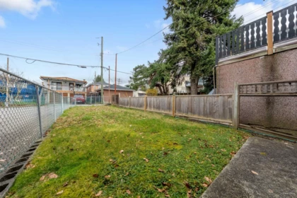 Outdoor Kitchen Photo of 1961 E 50th Avenue, Vancouver, BC