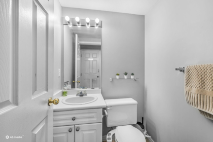 Entry Foyer Photo of 28 13713 72a Avenue, Surrey, BC