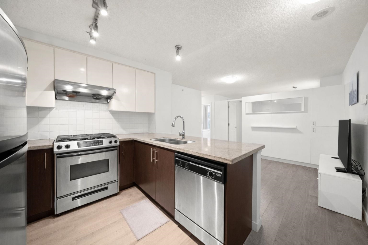 Living Room Photo of 1603 2289 Yukon Crescent, Burnaby, BC