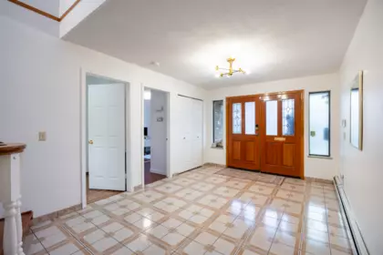 6126 Dickens Street, Burnaby, BC, Burnaby — Single Family Residence for sale