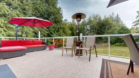 Backyard Photo of 7781 Hart Road, Halfmoon Bay, BC