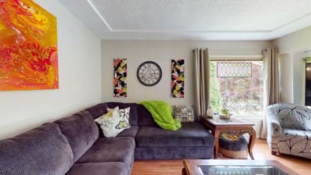 Pantry Photo of 7781 Hart Road, Halfmoon Bay, BC