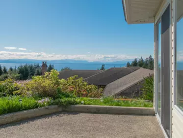 Front Yard Photo of 5160 Ridgeview Drive, Sechelt, BC
