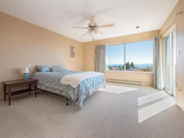 Guest Bathroom Photo of 5160 Ridgeview Drive, Sechelt, BC