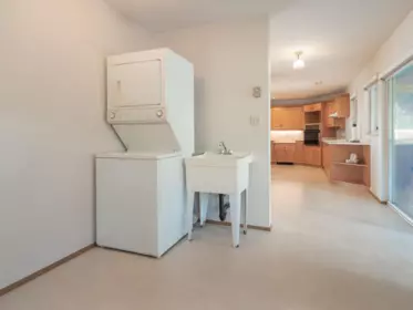Walk-In Closet Photo of 5160 Ridgeview Drive, Sechelt, BC