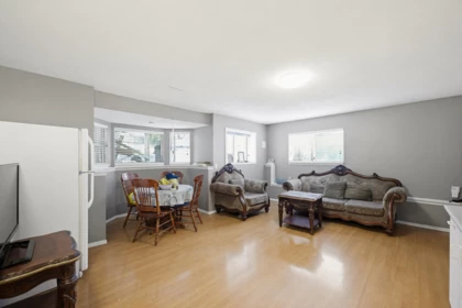 Swimming Pool Photo of 31153 Sidoni Avenue, Abbotsford, BC