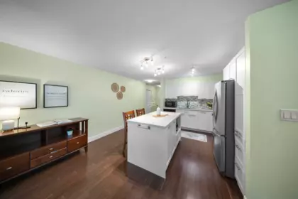 120 19677 Meadow Gardens Way, Pitt Meadows, BC, Pitt Meadows — Apartment/Condo for sale