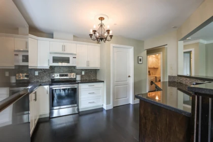 Kitchen Island Photo of 203 15272 20 Avenue, Surrey, BC