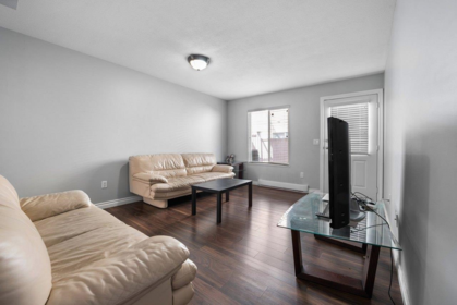Garden / Landscaping Photo of 5433 Elsom Avenue, Burnaby, BC