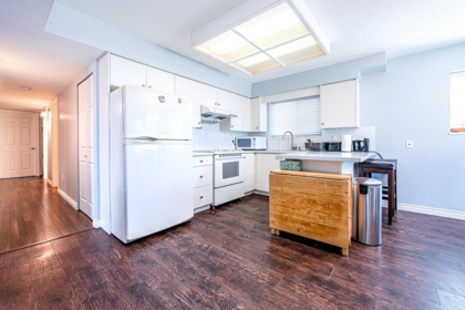 Outdoor Kitchen Photo of 5433 Elsom Avenue, Burnaby, BC