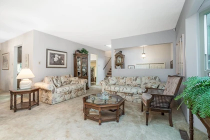 21073 43 Avenue, Langley, BC, Langley — Single Family Residence for sale