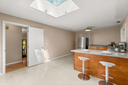 Breakfast Nook Photo of 13514 20 Avenue, Surrey, BC