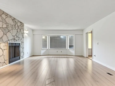 6870 6th Street, Burnaby, BC, Burnaby — Single Family Residence for sale