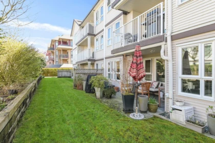 Basement Recreation Room Photo of 103 17727 58 Avenue, Surrey, BC