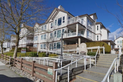Pantry Photo of 103 17727 58 Avenue, Surrey, BC