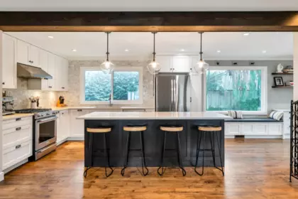 Kitchen Island Photo of 2434 127 Street, Surrey, BC