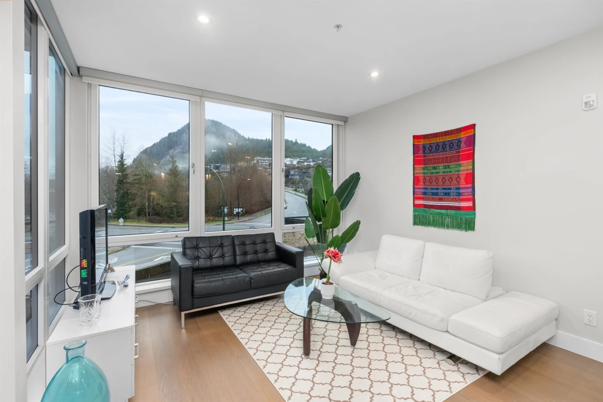 Family Room Photo of 220 1870 Dowad Drive, Squamish, BC