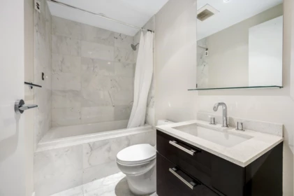 Guest Bathroom Photo of 809 5199 Brighouse Way, Richmond, BC