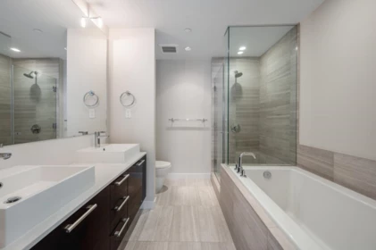 Walk-In Closet Photo of 809 5199 Brighouse Way, Richmond, BC