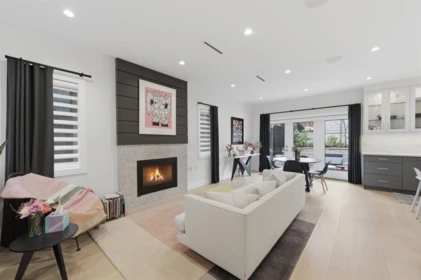 1 272 E 9th Street, North Vancouver, BC, North Vancouver — Townhouse for sale