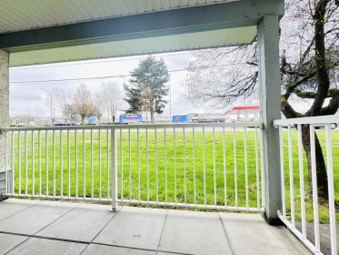 Basement Recreation Room Photo of 126 32850 George Ferguson Way, Abbotsford, BC