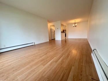 126 32850 George Ferguson Way, Abbotsford, BC, Abbotsford — Apartment/Condo for sale