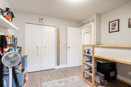 Mudroom Photo of 1668 Connaught Drive, Port Coquitlam, BC