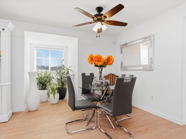 Kitchen Photo of 409 15621 Marine Drive, White Rock, BC