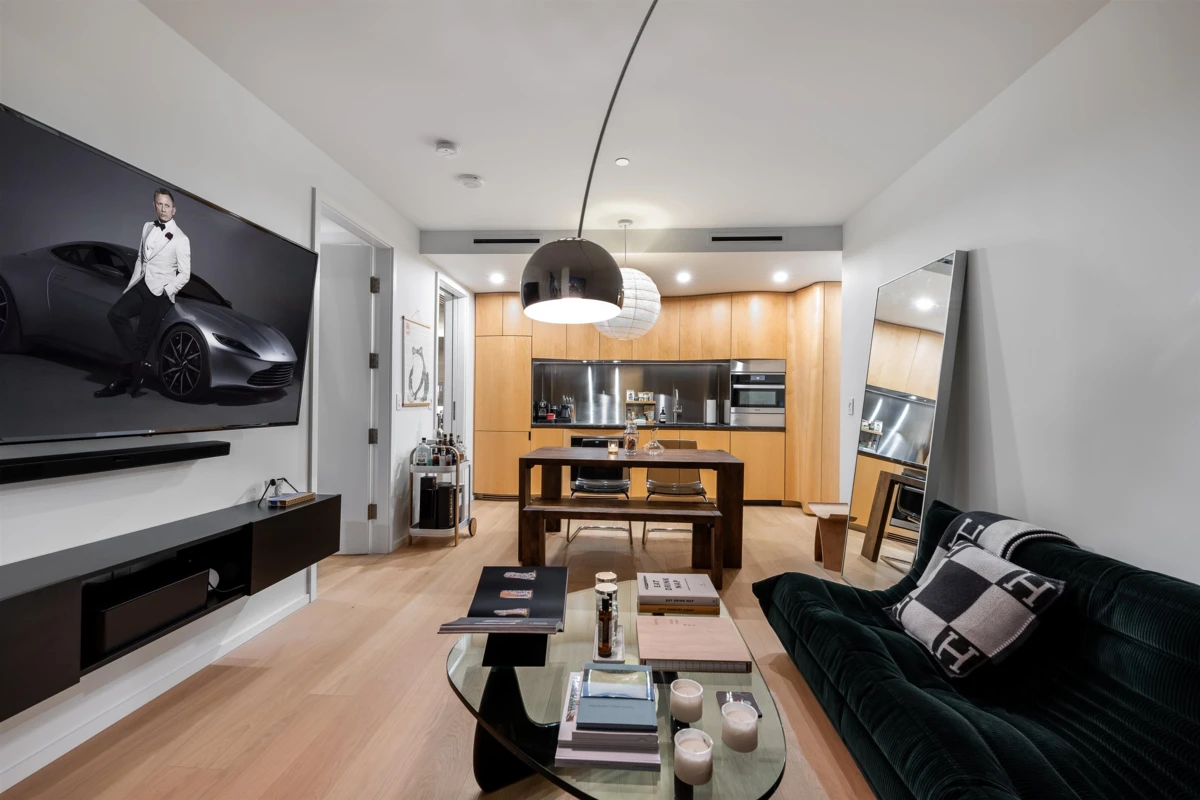 Living Room Photo of 708 1568 Alberni Street, Vancouver, BC