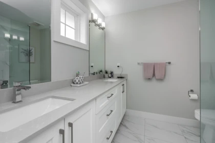 Mudroom Photo of 31 19501 74 Avenue, Surrey, BC
