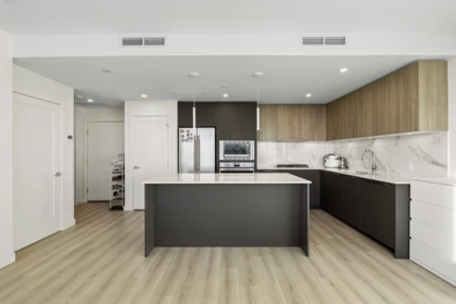 Kitchen Island Photo of 1501 8551 201 Street, Langley, BC