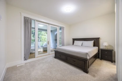 Hot Tub / Spa Photo of 1245 Kent Street, White Rock, BC