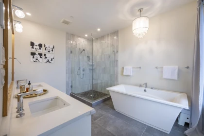 Powder Room Photo of 1245 Kent Street, White Rock, BC