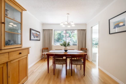 14586 18 Avenue, Surrey, BC, Surrey — Single Family Residence for sale