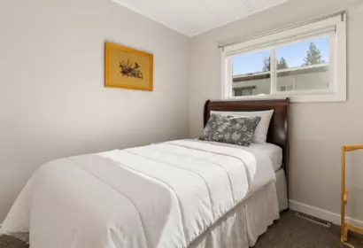 Primary Bedroom Photo of 51 2035 Martens Street, Abbotsford, BC