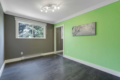 Basement Recreation Room Photo of 15092 73 Avenue, Surrey, BC