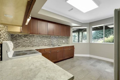 Outdoor Kitchen Photo of 15092 73 Avenue, Surrey, BC
