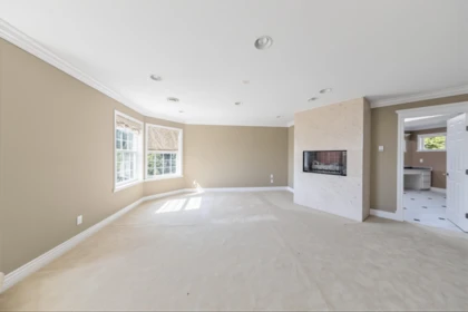 Breakfast Nook Photo of 127 Hemlock Drive, Anmore, BC