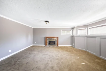 Laundry Room Photo of 127 Hemlock Drive, Anmore, BC
