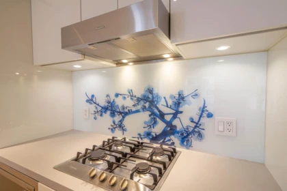 Kitchen Photo of 1810 188 Keefer Street, Vancouver, BC