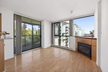 Kitchen Photo of 1001 2733 Chandlery Place, Vancouver, BC
