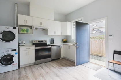 Hot Tub / Spa Photo of 2211 154 Street, Surrey, BC