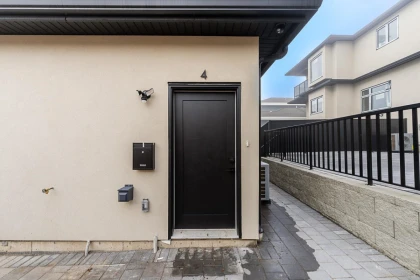 4 6554 Charles Street, Burnaby, BC, Burnaby — Half Duplex for sale