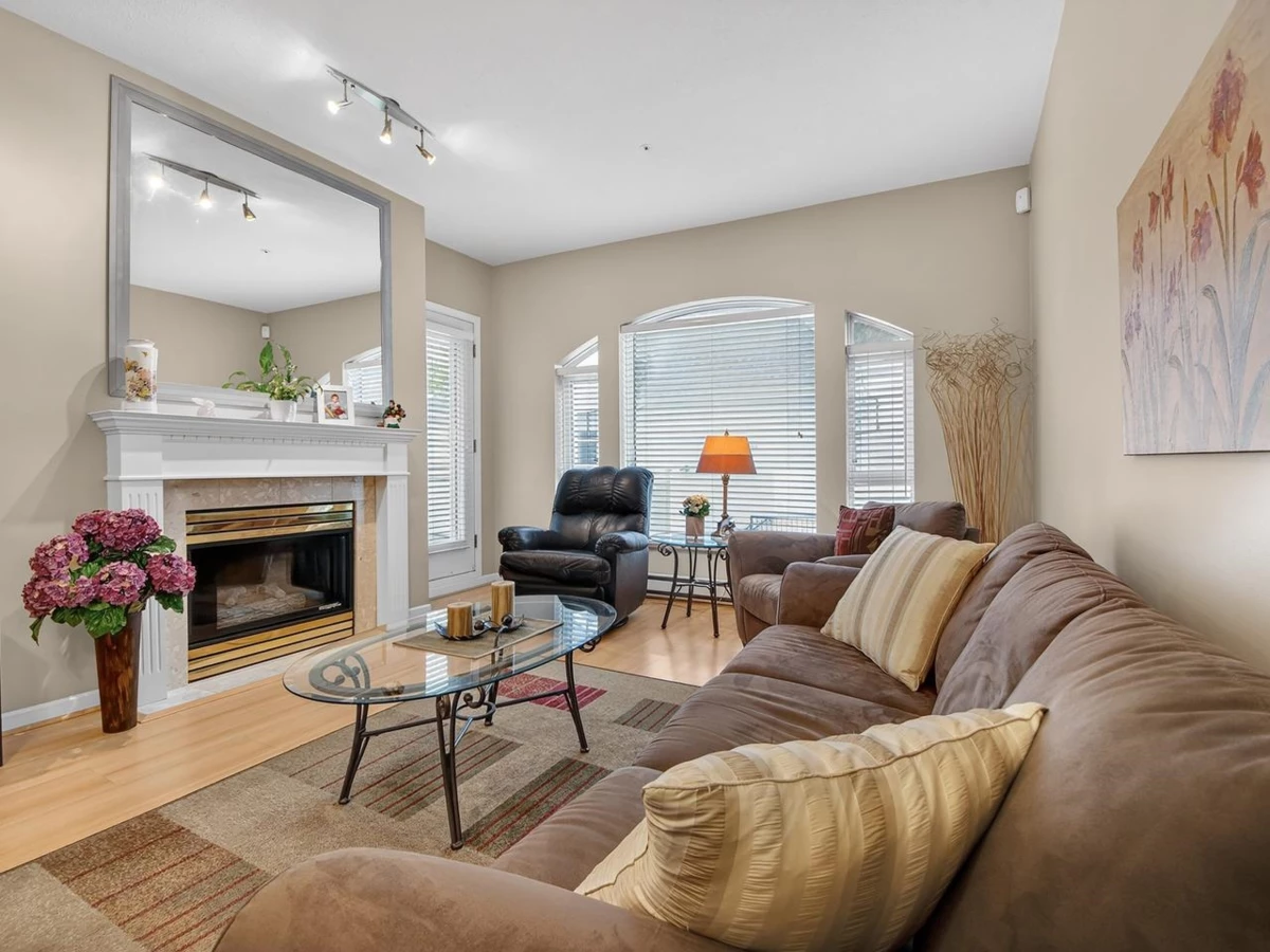 Living Room Photo of 513 5262 Oakmount Crescent, Burnaby, BC