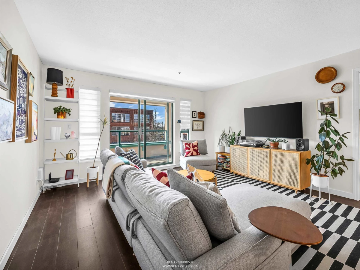 Living Room Photo of 303 223 Mountain Highway, North Vancouver, BC