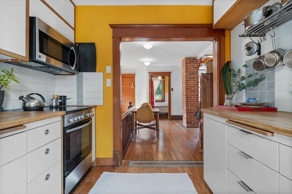 Dining Area Photo of 1117 Semlin Drive, Vancouver, BC